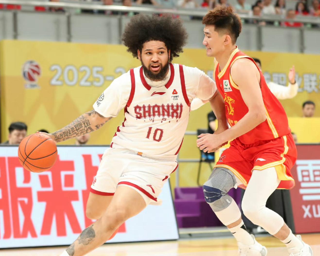 九游娱乐-CBA八强结束！广厦逆转直面深圳，北京挑战上海成焦点之战！